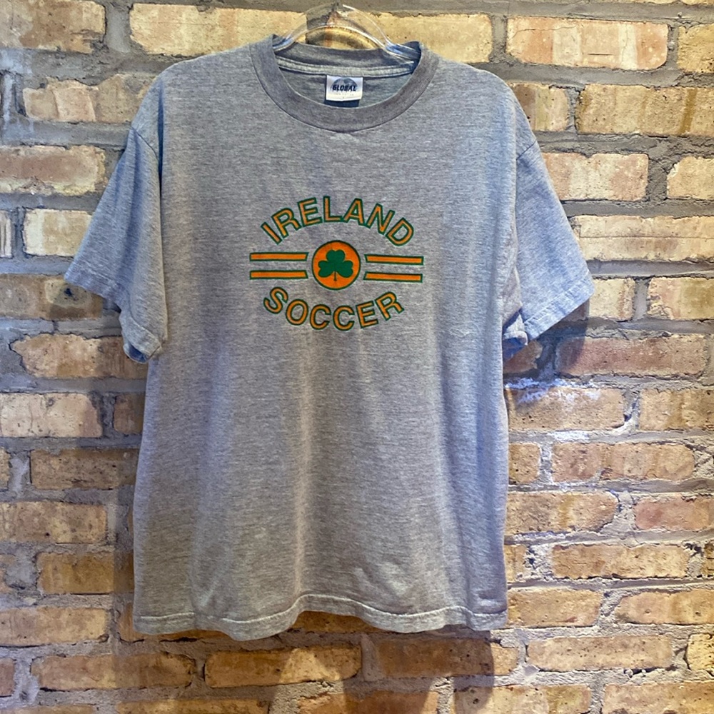 Men’s size Large T-shirt, Ireland, soccer by global 100% cotton
